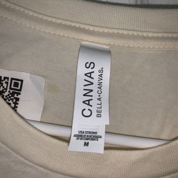 Cream “NANA” cheetah print tshirt (great Mother’s Day gift) 😊 - Picture 2 of 2